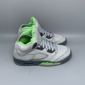 Jordan 5 Retro Green Bean Basketball Shoes DQ3734-003 Youth Sz 5.5 Women's‎ Sz 7